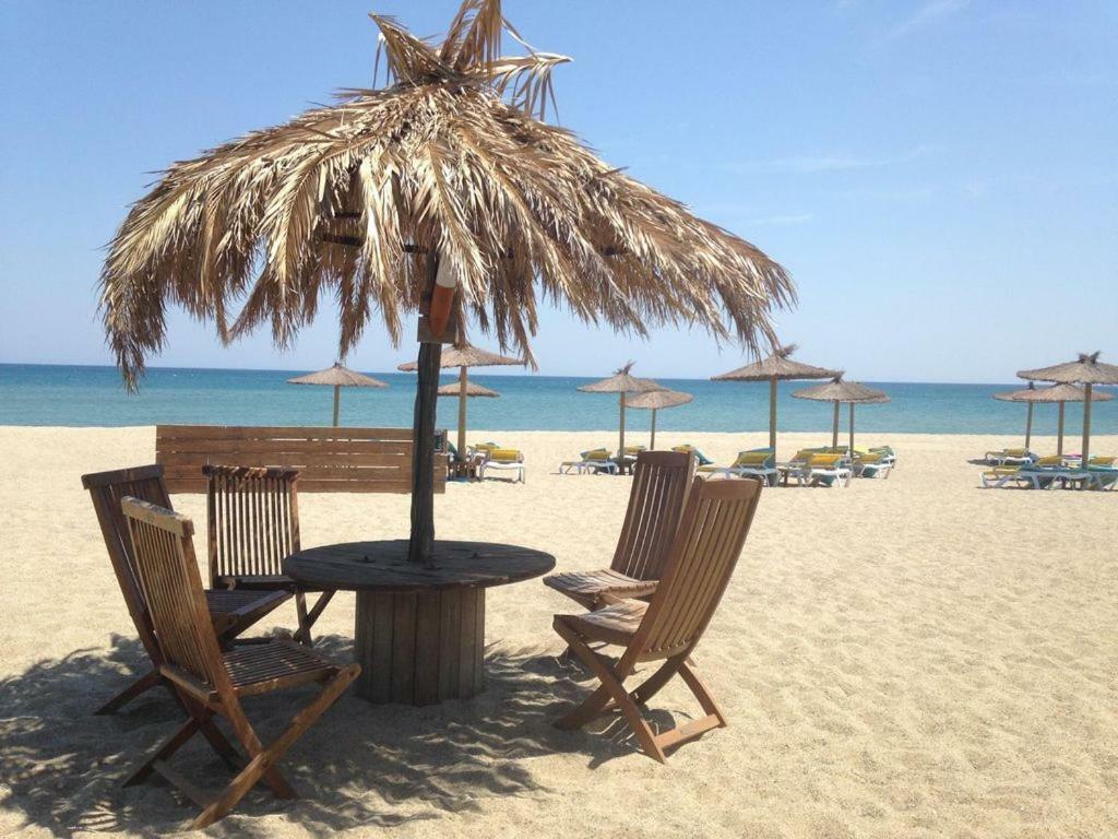 Barcaresa-Villa Vue Mer Acces Direct Plage - Piscine Le Barcarès Buitenkant foto